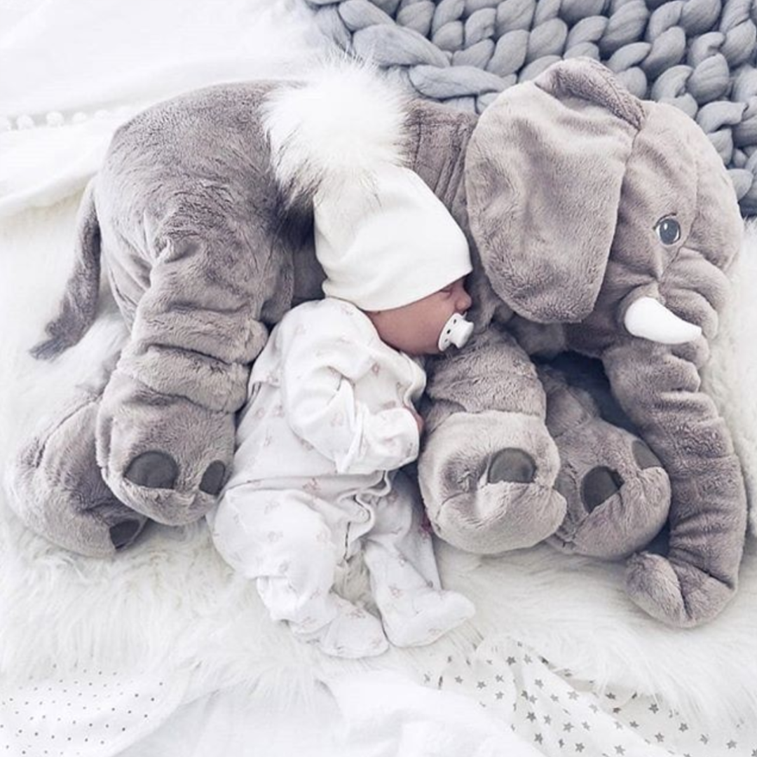 Éléphant en peluche doux, idéal pour câlins d'enfants