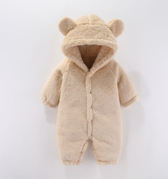 Gros plan sur la texture douce du fleece pour bébé