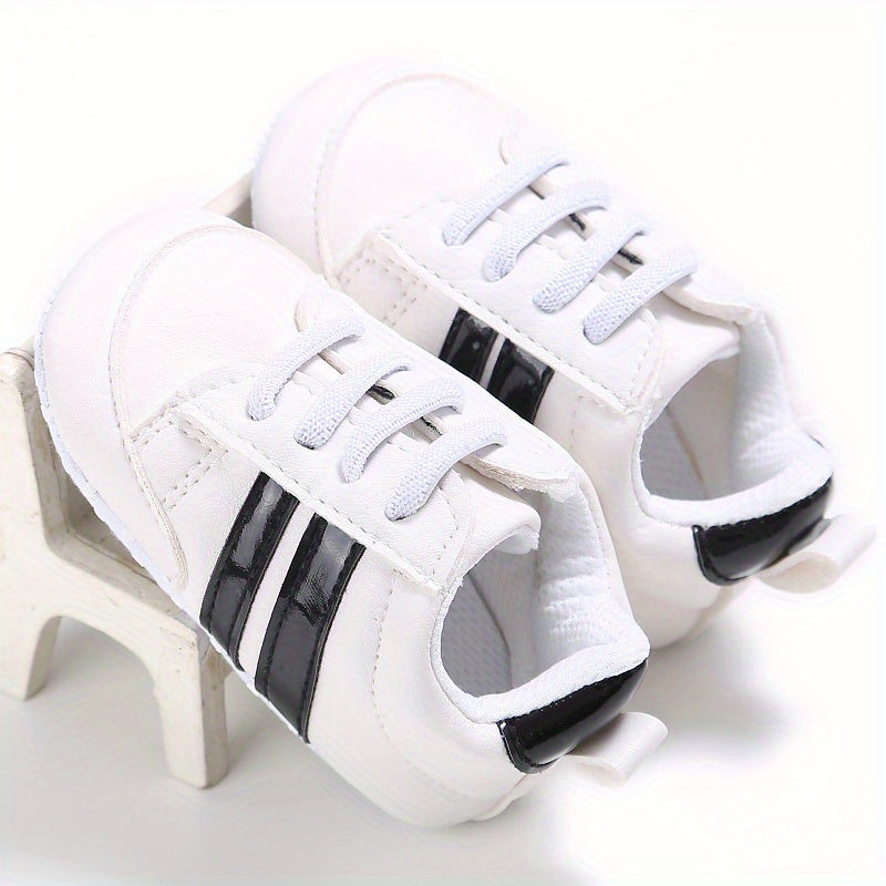 Détail de la semelle antidérapante des chaussures bébé