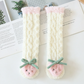 Chaussettes bébé bleues en coton, détail sur la semelle