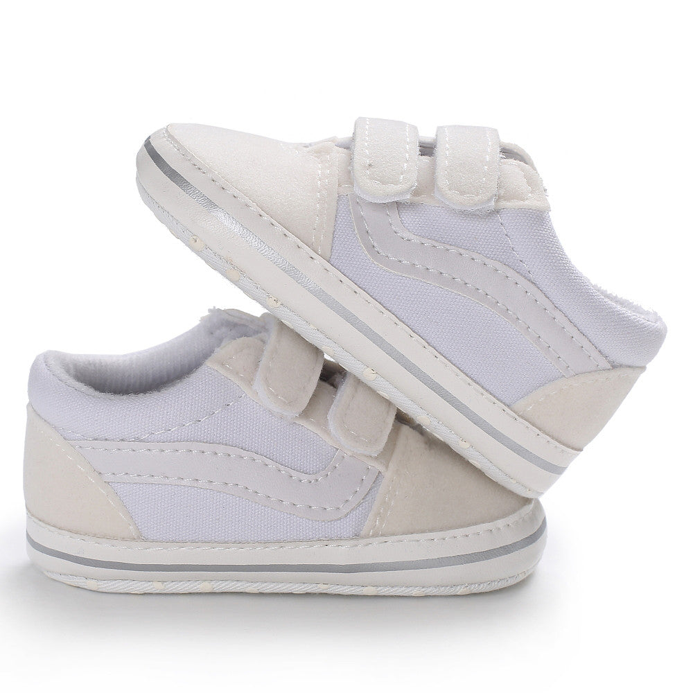 Chaussures bébé, matériaux respirants et durables