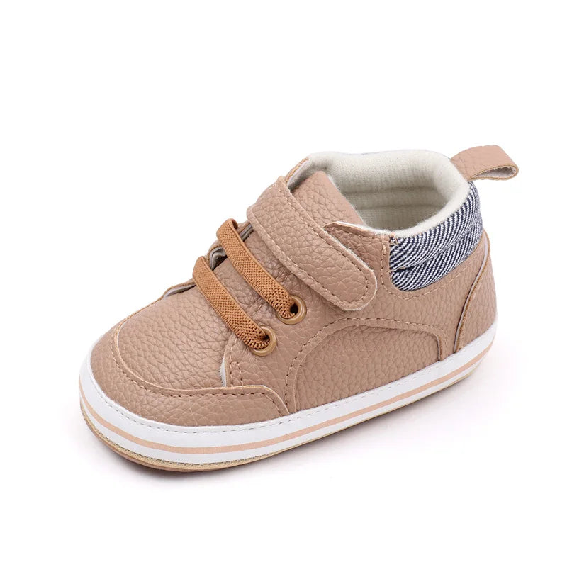 Chaussures bébé grises, semelle flexible pour intérieur et extérieur
