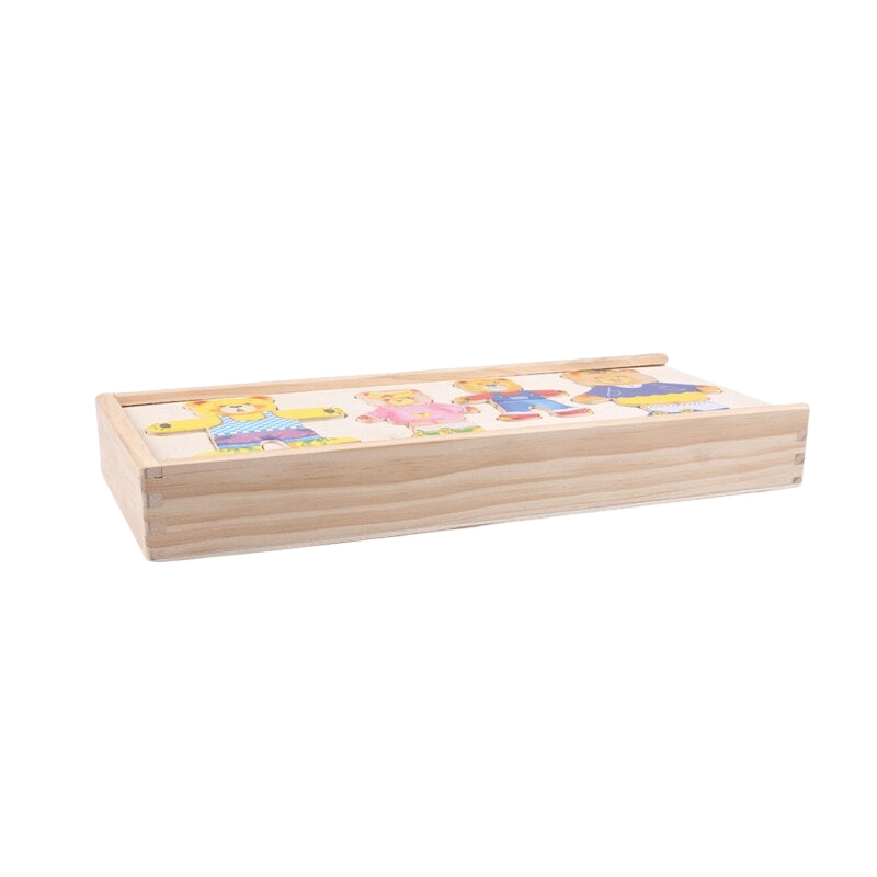Vue rapprochée des pièces de vêtements en bois