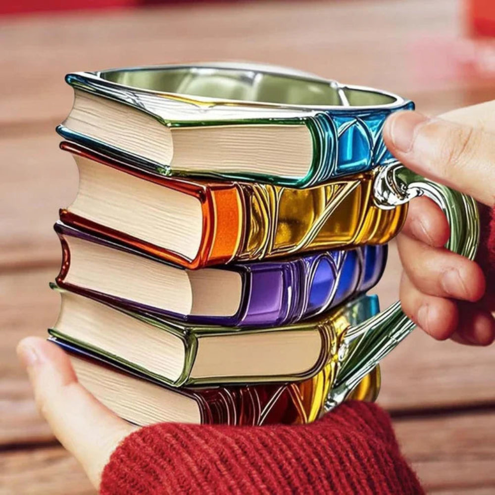 Tasse à café en verre montrant le design littéraire 3D