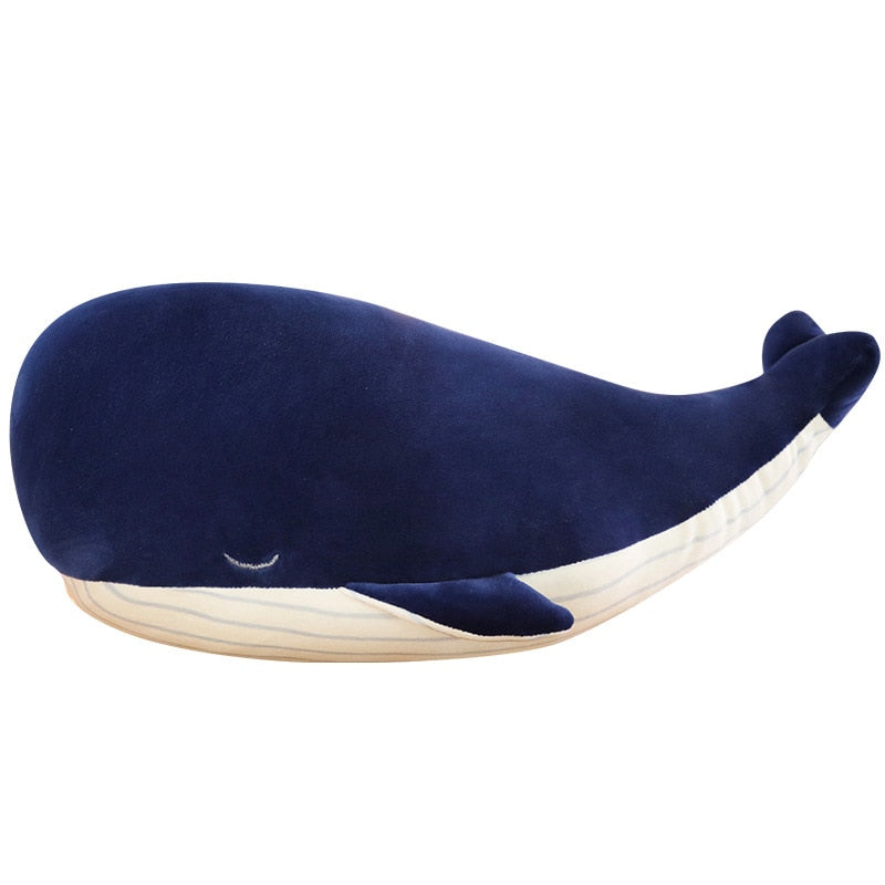 Baleine en peluche montrée dans une chambre d'enfant