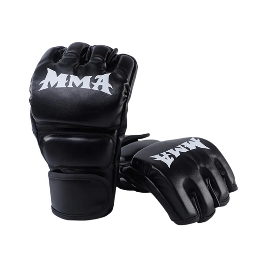 Vue de côté des gants de boxe noirs, rembourrage épais