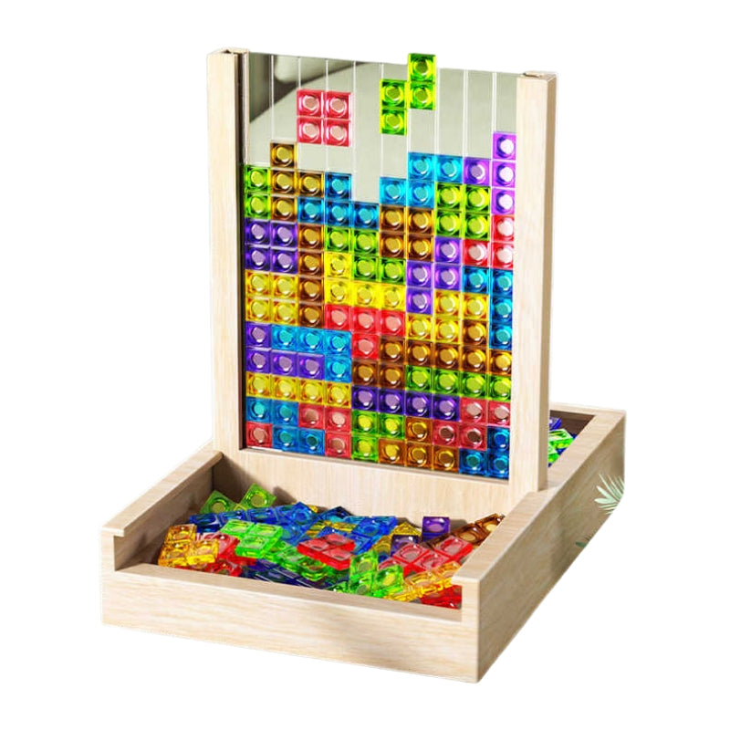 Enfant jouant avec un puzzle en bois écologique