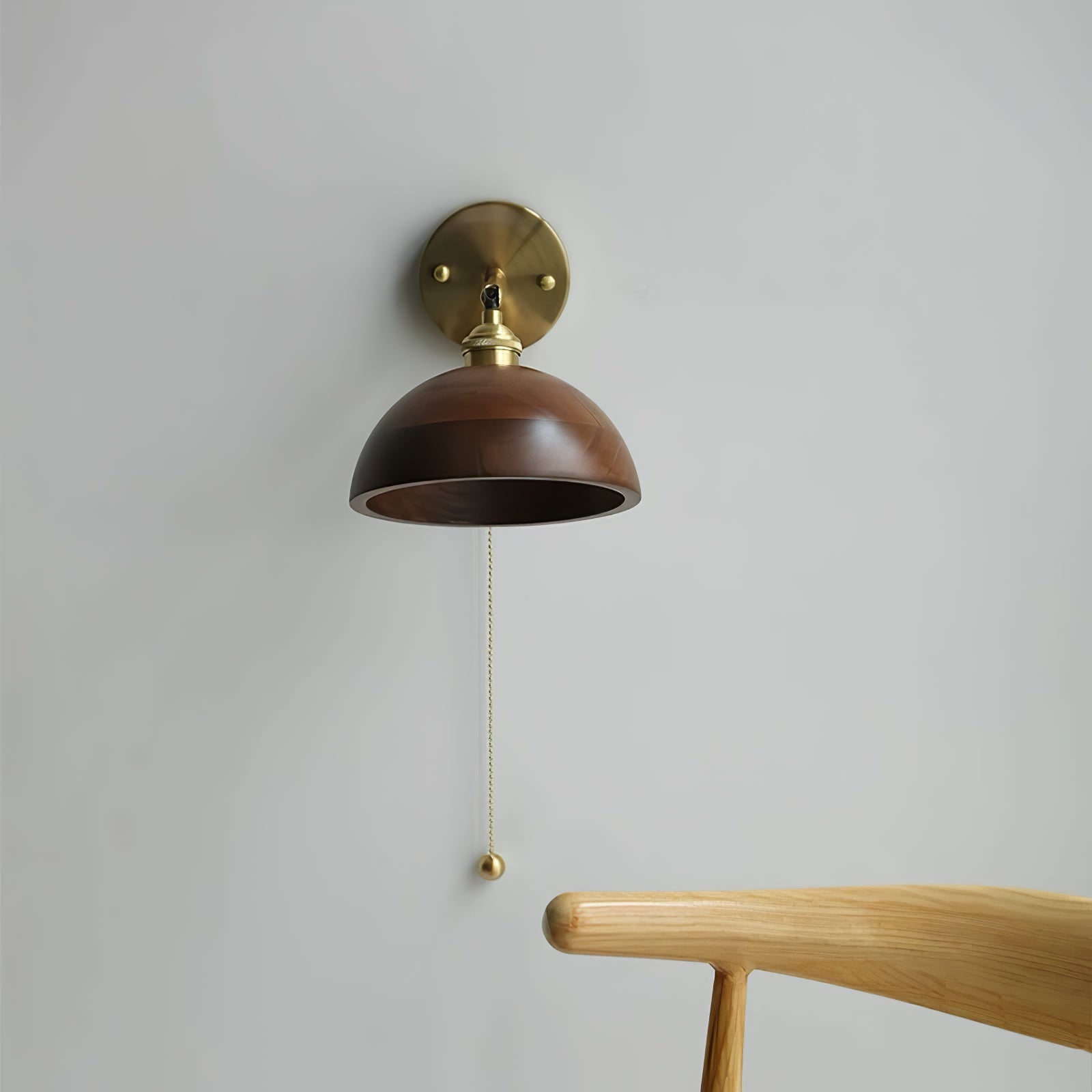 Lampe murale avec abat-jour orientable en métal