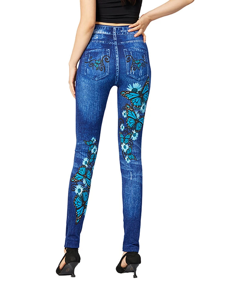 Jeggings en denim extensible, montrant la taille haute