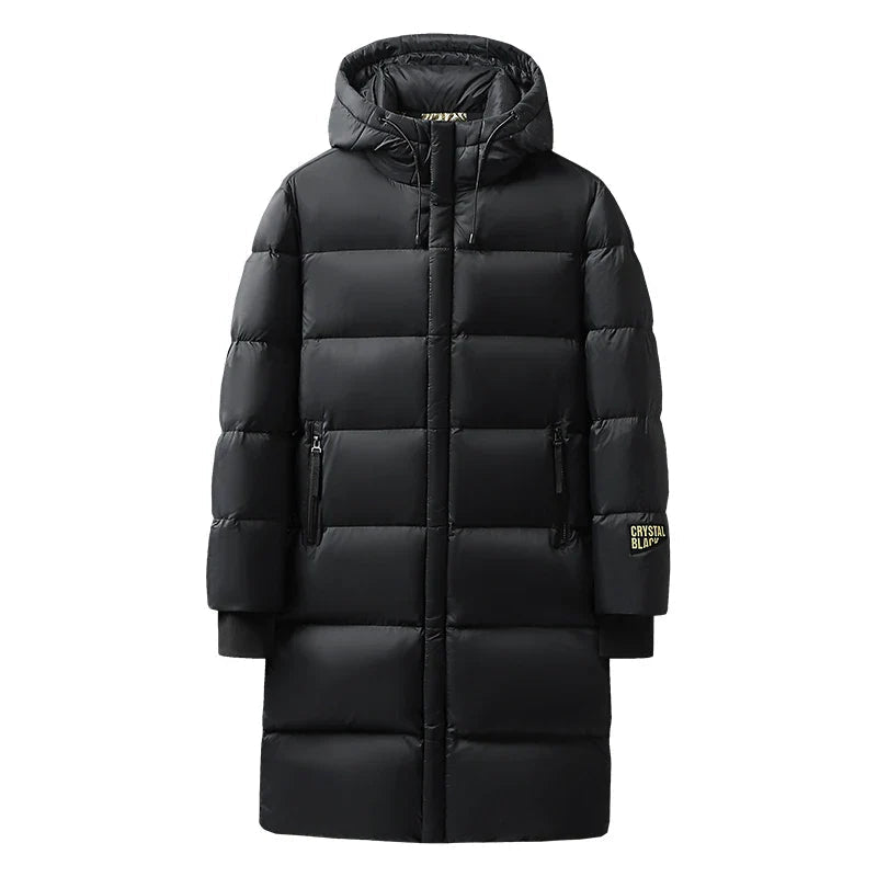 Homme portant un manteau d'hiver en nylon avec capuche