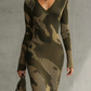 Robe midi olive avec motif camouflage et franges