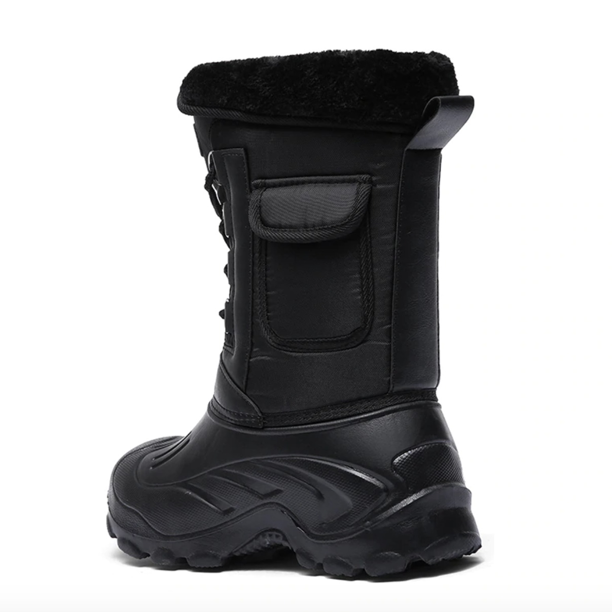 Vue latérale des bottes montrant la texture imperméable