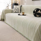 Détail du motif chevron sur le tissu chenille