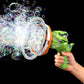 Blaster dinosaure en action dans un jardin ensoleillé