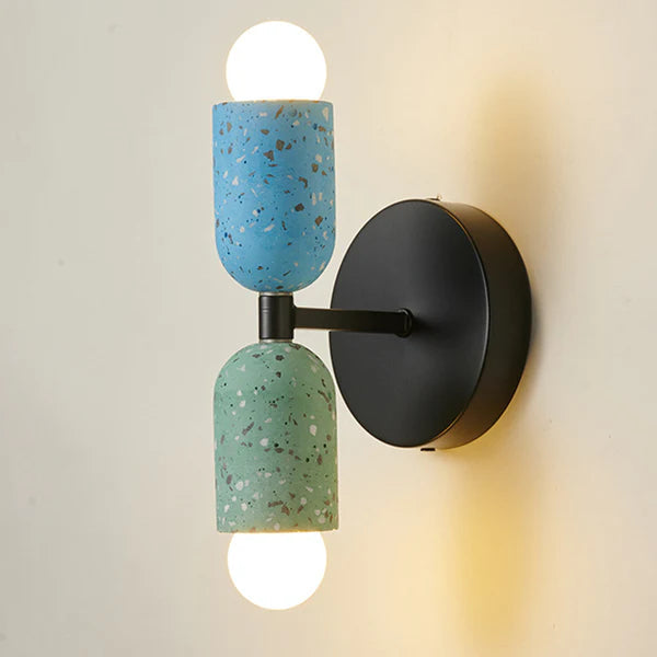 Applique murale installée dans un intérieur contemporain