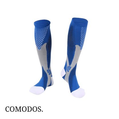 Bas de compression portés par une personne debout