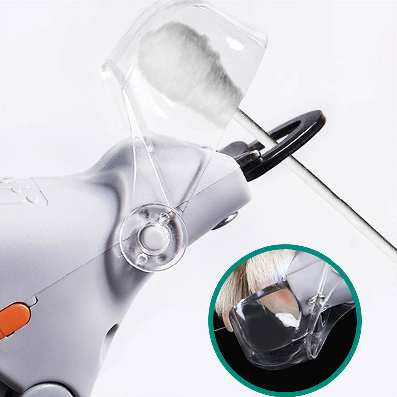 Détail de la lame en acier inoxydable du coupe-ongles
