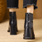 Bottines portées, mettant en valeur le confort quotidien