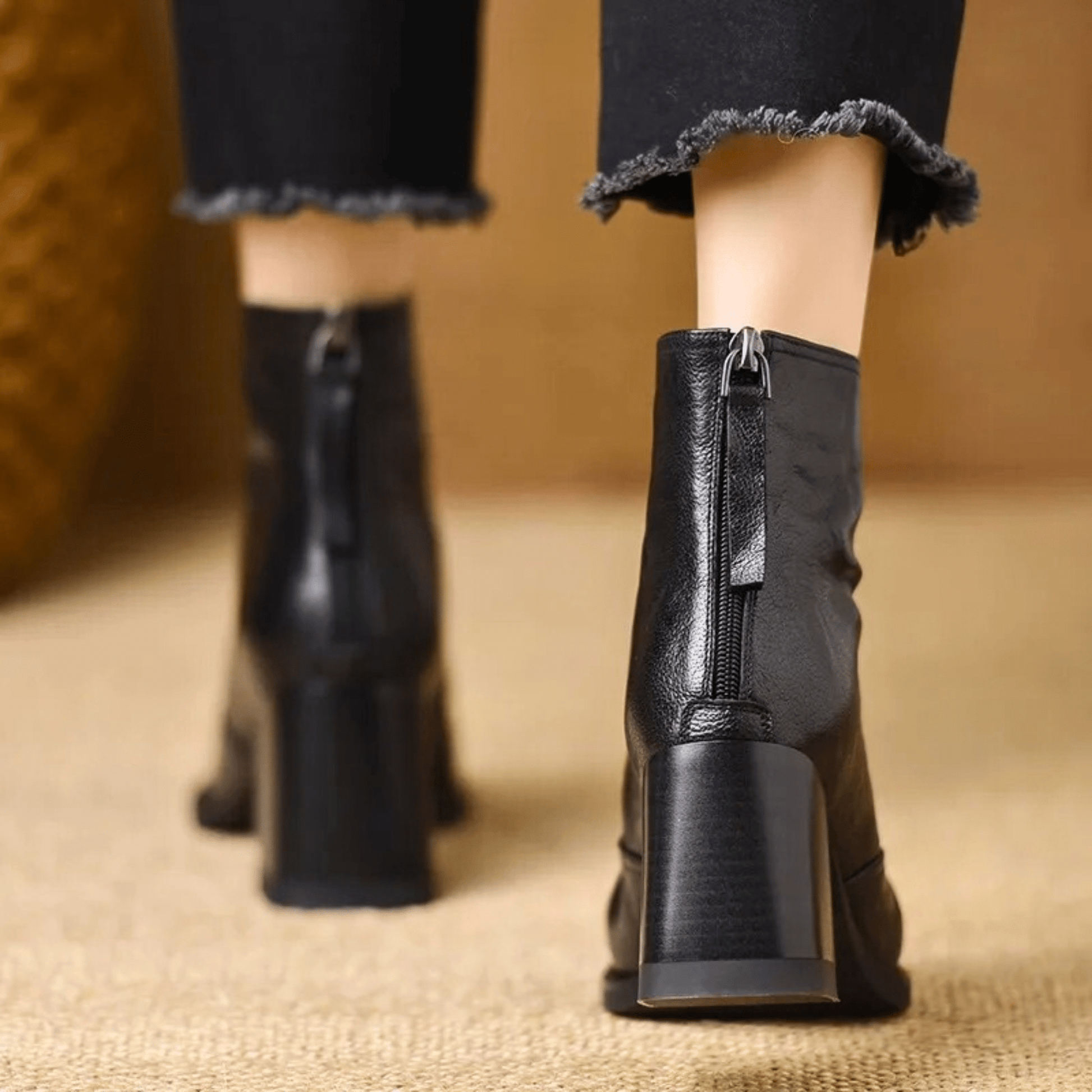Bottines portées, mettant en valeur le confort quotidien