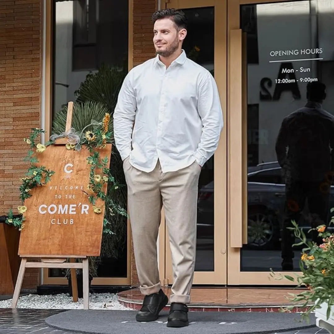 Vue latérale des chaussures avec design élégant