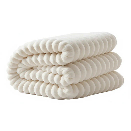 Vue d'ensemble de la couverture beige dans salon lumineux