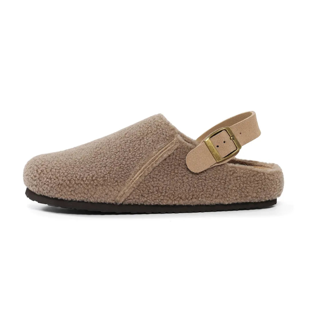 Chaussons en fourrure avec semelle en liège vue de côté