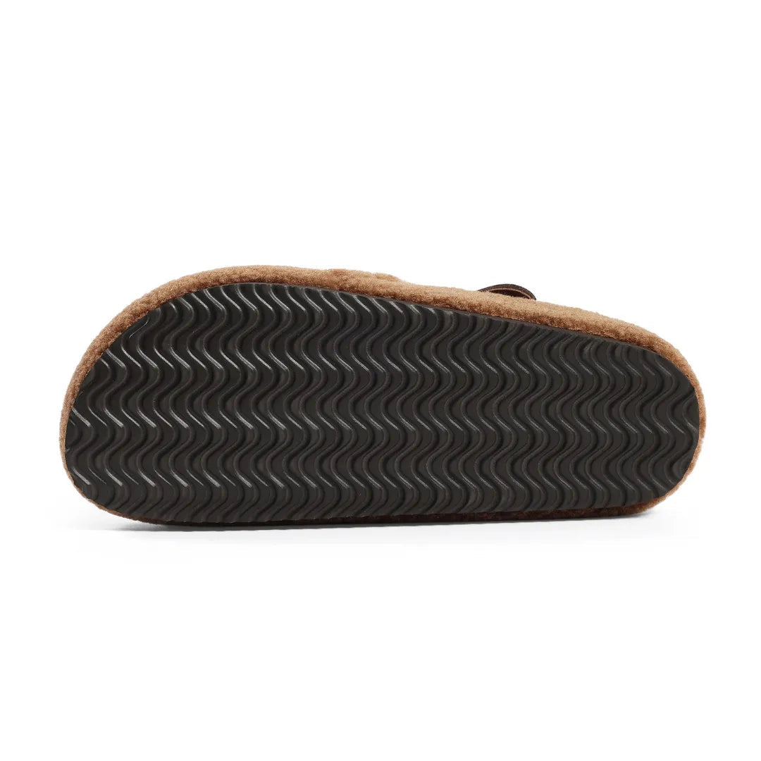 Vue de dessus des chaussons montrant la finition douce