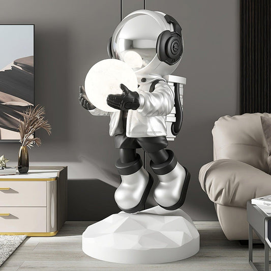 Lampe astronaute avec lumière neutre dans un décor