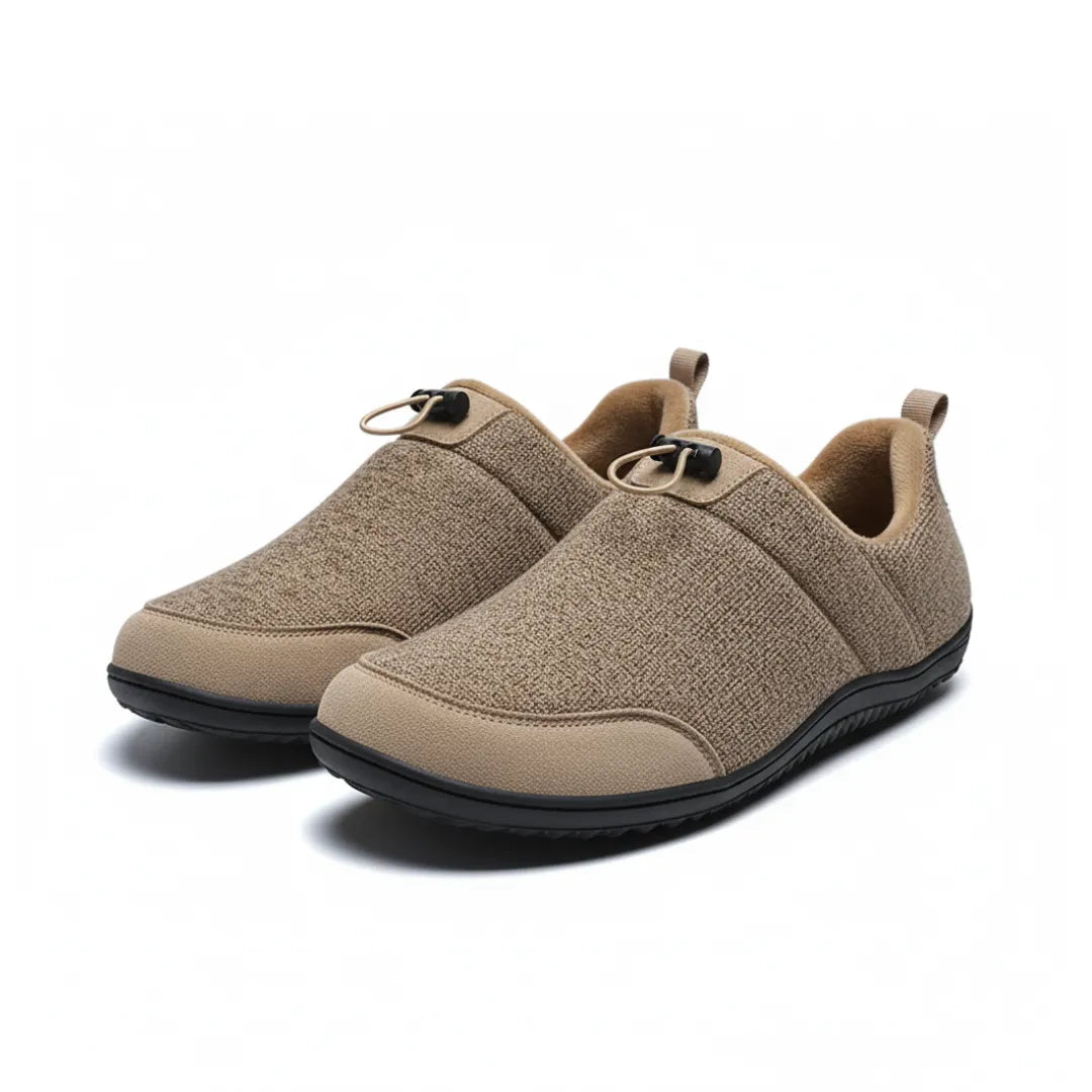 Gros plan sur le dessus en coton des chaussons