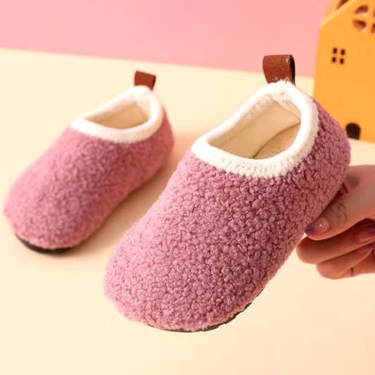 Chaussons pour enfants, idéaux pour les matins frais