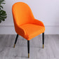 Vue rapprochée du motif stylé de la housse de chaise