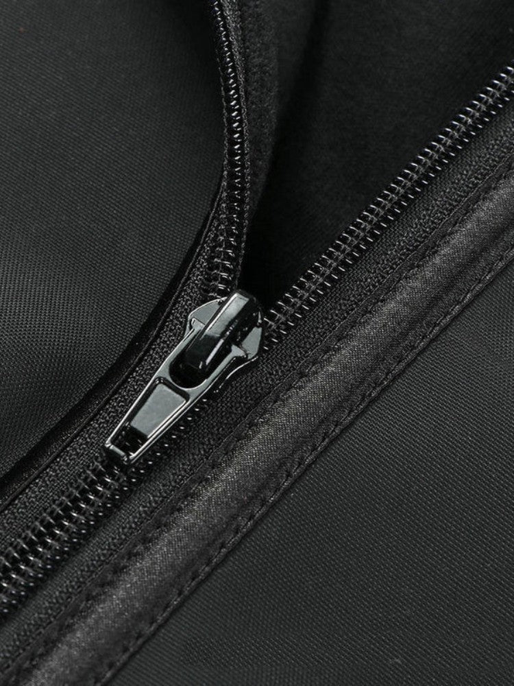 Vue latérale du corset noir, détails des coutures