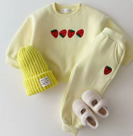 Pull fraise pour femmes, manches longues en coton