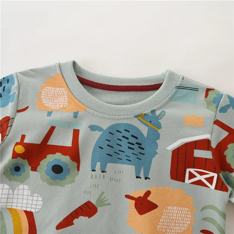 Gros plan sur motifs tendance d'un pull décontracté