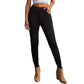 Vue rapprochée du tissu extensible des jeggings noirs