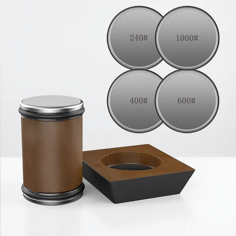 Affûteur à couteaux montrant la base en bois stable