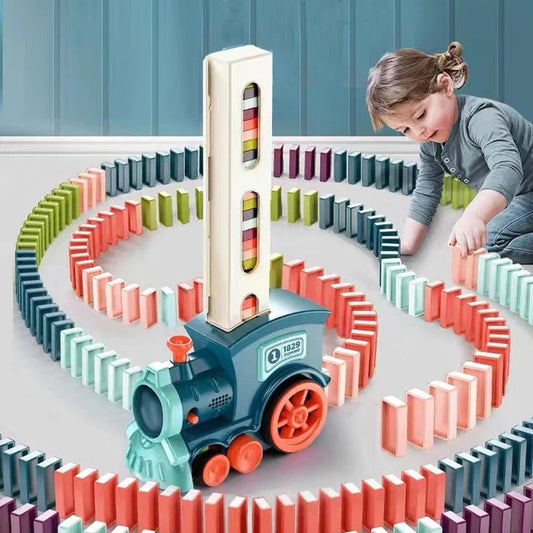 Gros plan sur les roues du train en mouvement