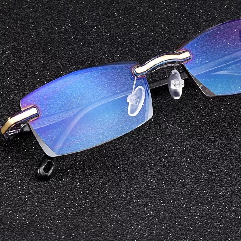 Vue de côté des lunettes montrant les lentilles sans couture