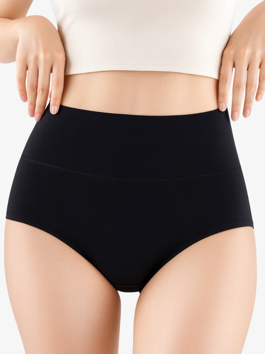 Culotte menstruelle pliée, prête pour le lavage