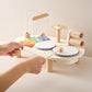Vue rapprochée des instruments sur la table musicale