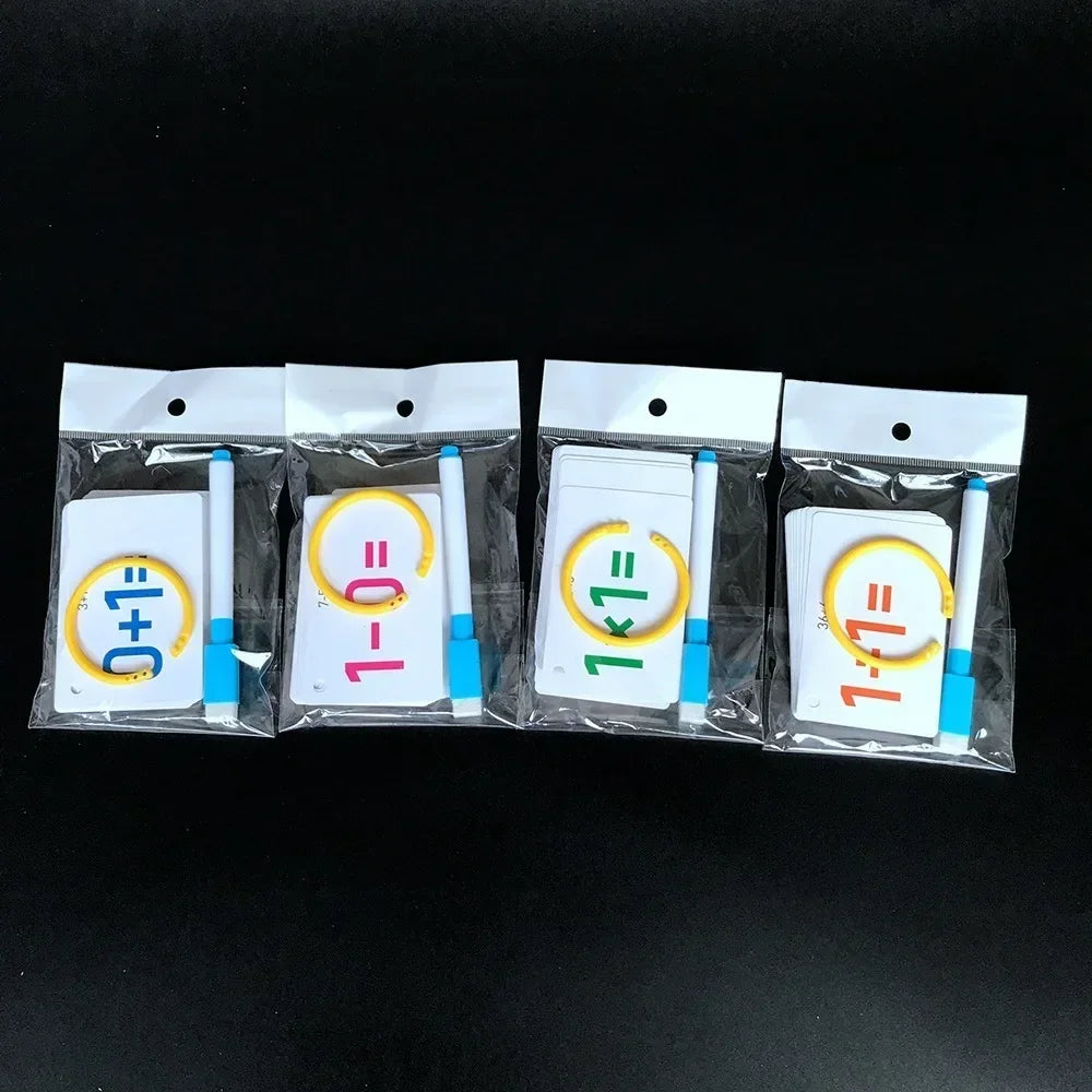 Cartes éducatives en carton avec illustrations mathématiques variées