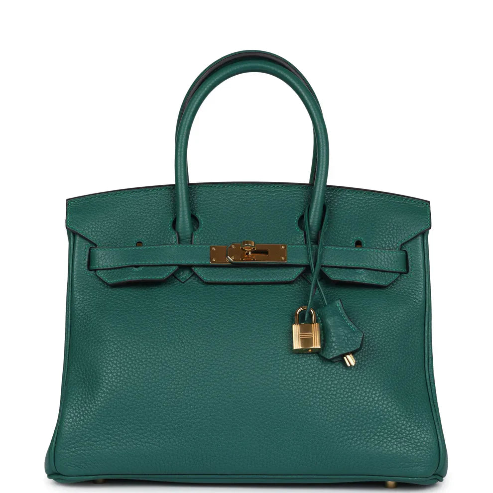 Sac à main élégant avec coutures soignées