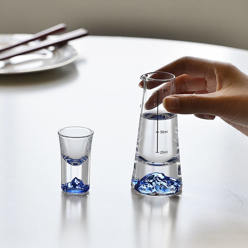 Ensemble de verres à shot avec motif montagne