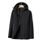 Manteau d'hiver porté en extérieur par temps froid
