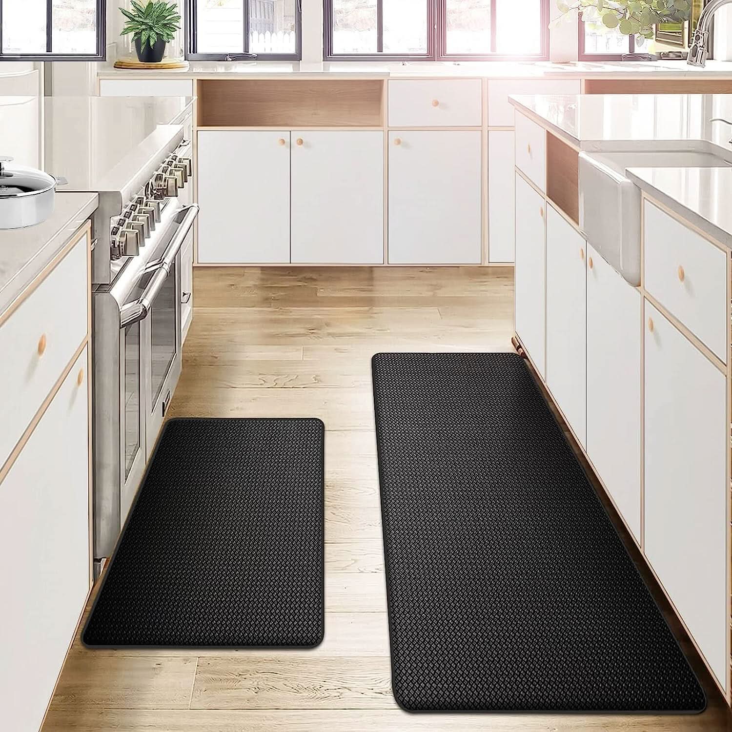 Tapis de cuisine noir avec surface ergonomique
