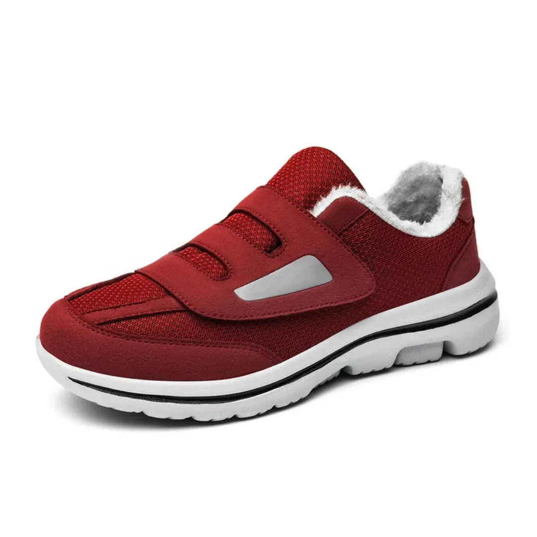 Vue latérale de chaussures orthopédiques avec semelle EVA
