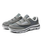 Chaussures avec design orthopédique pour usage hivernal