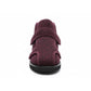Vue latérale de chaussures avec fermeture Velcro pratique