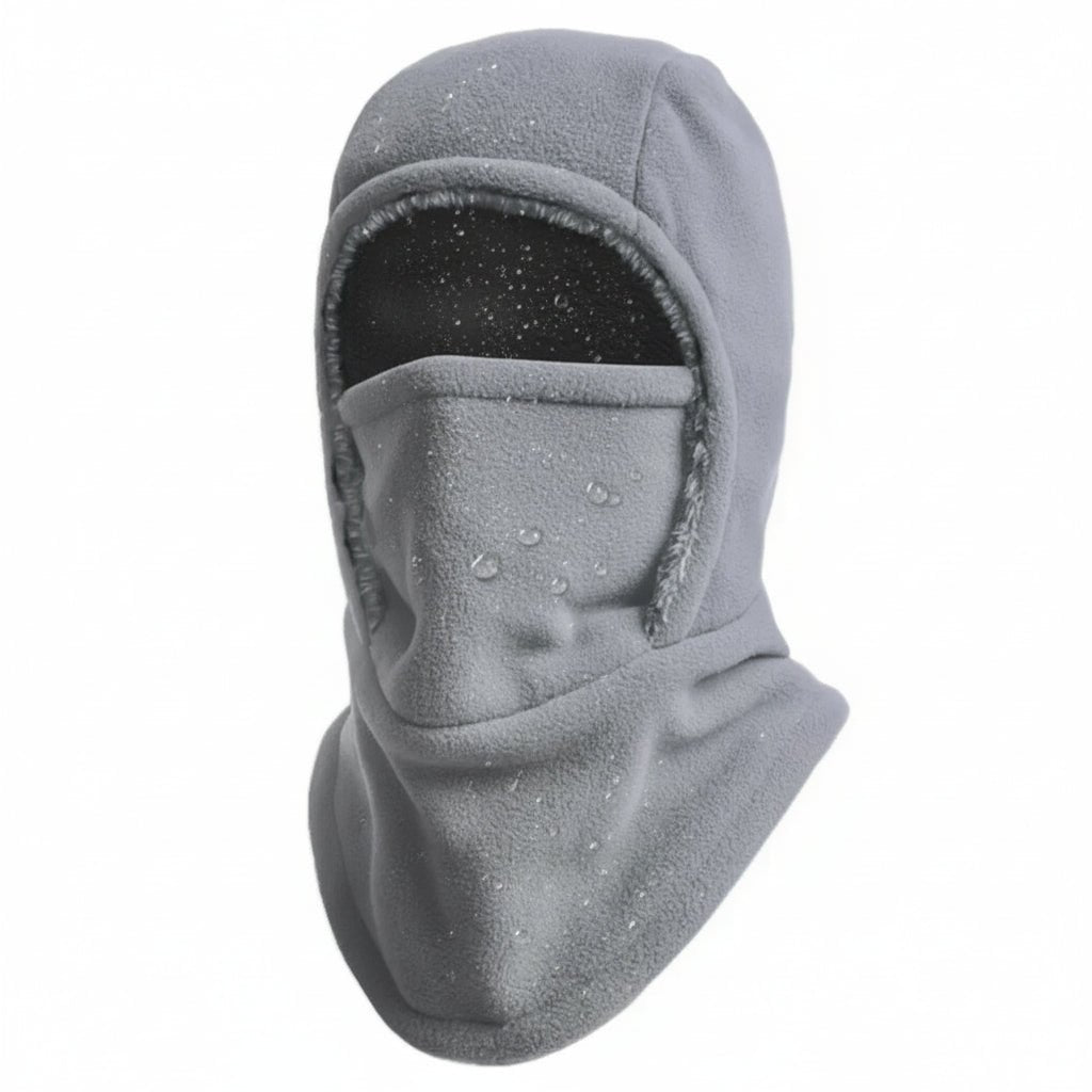 Détail de l'ouverture faciale ajustable de la cagoule