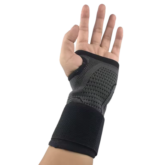 Attelle de poignet polyvalente montrée sur un bras